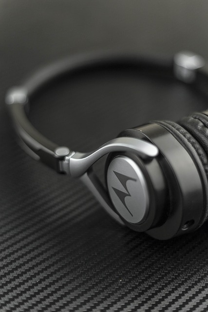 music, headphone, motorola, gray music, gray headphones, motorola, motorola, motorola, motorola, motorola
