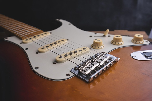 guitar, music, guitar electric, guitar player, instrument, wood, band, musical, vintage, guitar wood color, guitar, guitar, guitar, guitar, guitar
