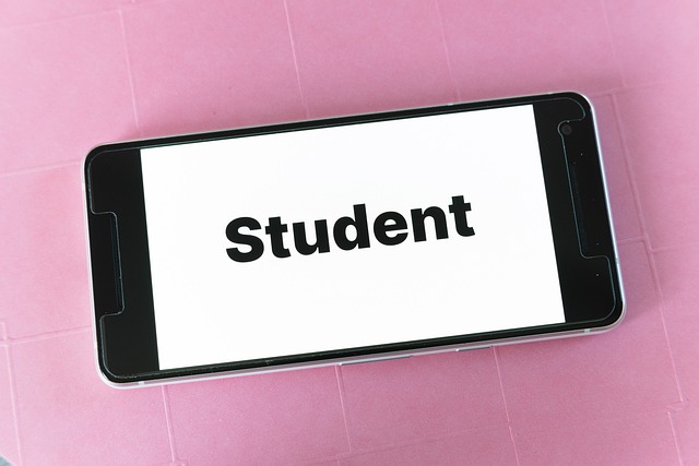 mockup, screen, smartphone, website, blog, word, college student, technology, university, college, to learn, institute, scientifically, inquiring, studying, party, library, study, students, campus